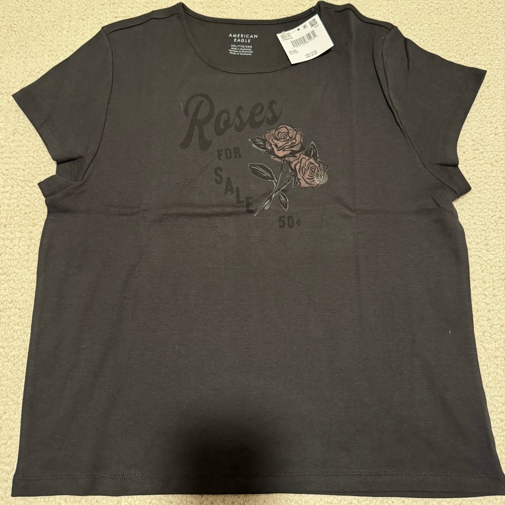Graphic tee